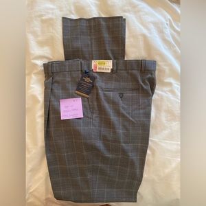Mens Dress pants, checkered grey 38W, raw hem